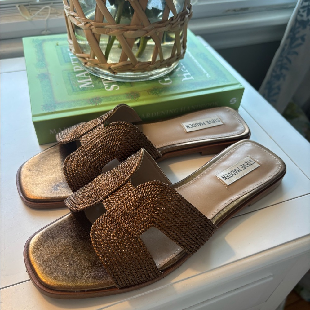 Steve Madden Hadyn Bronze Cutout sandal